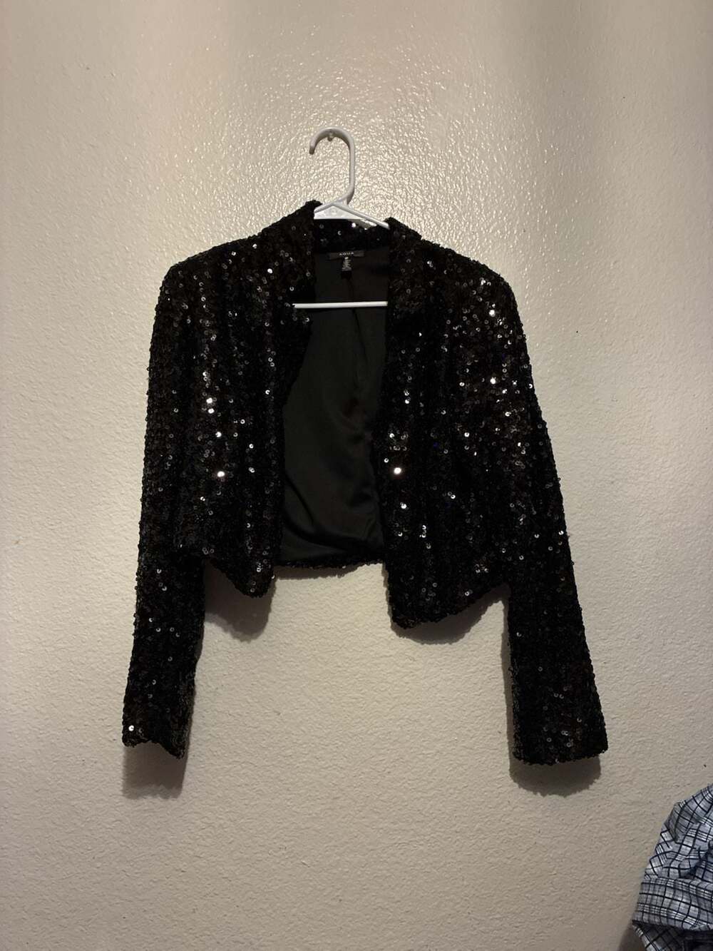 AQUA Women's Black Sequin Cropped Open Front Blazer Jacket